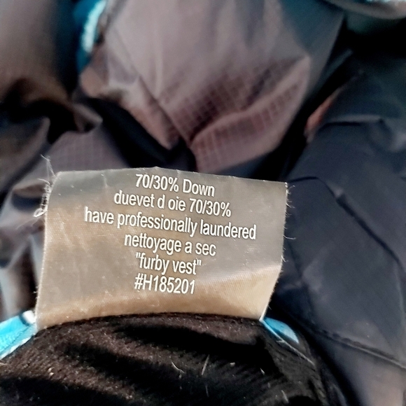 VOLCOM Snow reversible down puffer furby vest - Picture 9 of 9